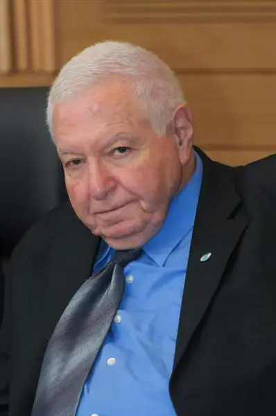 המבקר שוקל לבחון: למה לא חקרו את עוזי ארד?