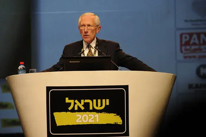 פישר: "לשמור על משמעת תקציבית ולהימנע משאננות"