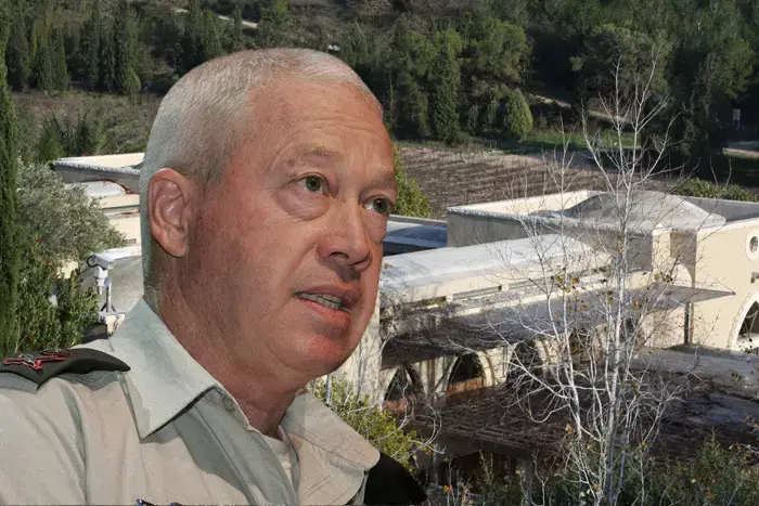 היועמ"ש עדיין מתלבט האם להגן על מינוי גלנט