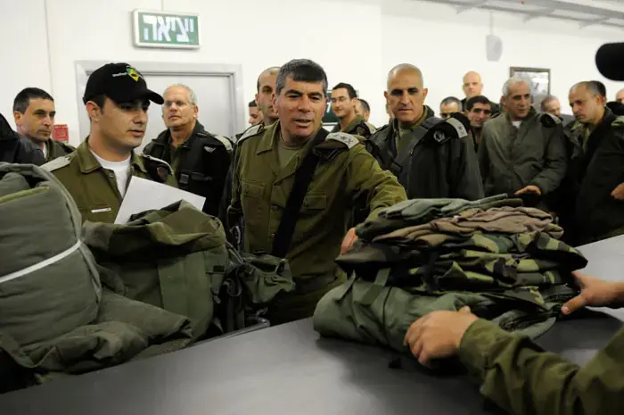 ח"כים לברק: יש להאריך את כהונת אשכנזי