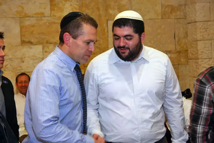 נתנו צ'ק פתוח? הח"כים של הליכוד חגגו בחתונה