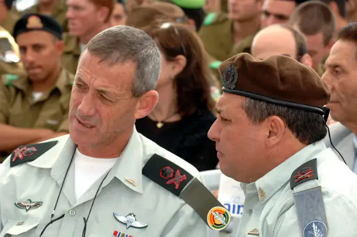 פנייה ליועמ"ש: פסול מועמדות בני גנץ לרמטכ"ל