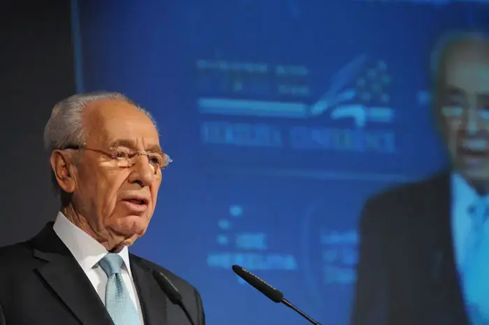פרס: "המהומות במצרים - בגלל שלטון מנותק"