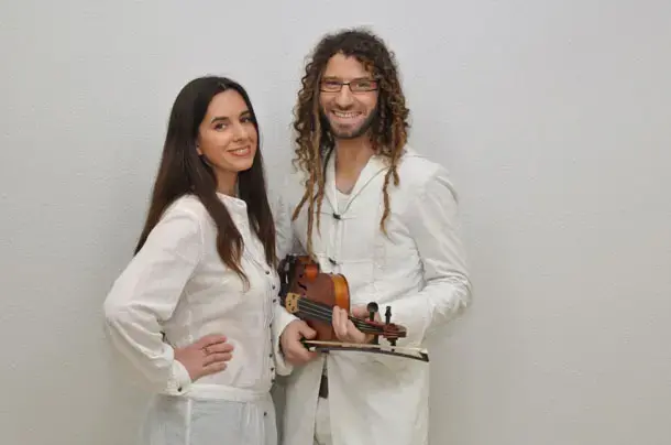 מיוחד: מיכאל ושמרית גריילסאמר - "טו דו דו" להורדה חינם