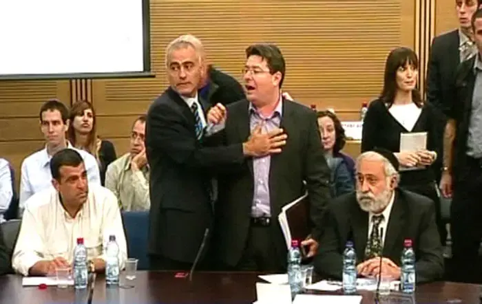 זעם בכנסת: הענקת סמכויות חריגות למבקר - מחטף