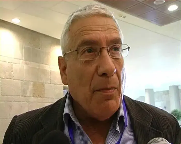 דני רוזן תוקף: למה נתניהו לא פיטר את אלי ישי?