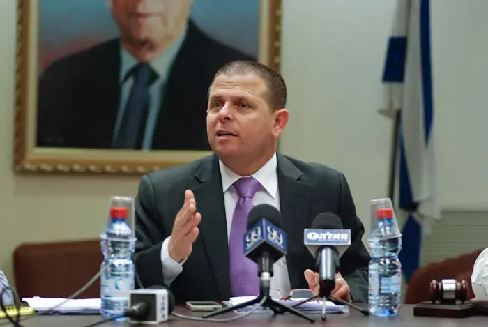 ראש בראש בהסתדרות: איתן כבל יתמודד מול עיני