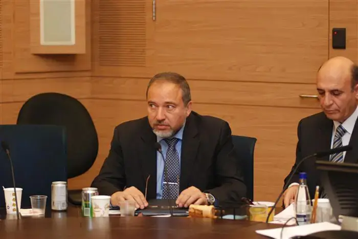 אושר בכנסת: שלילת אזרחות ממורשעים בריגול וטרור