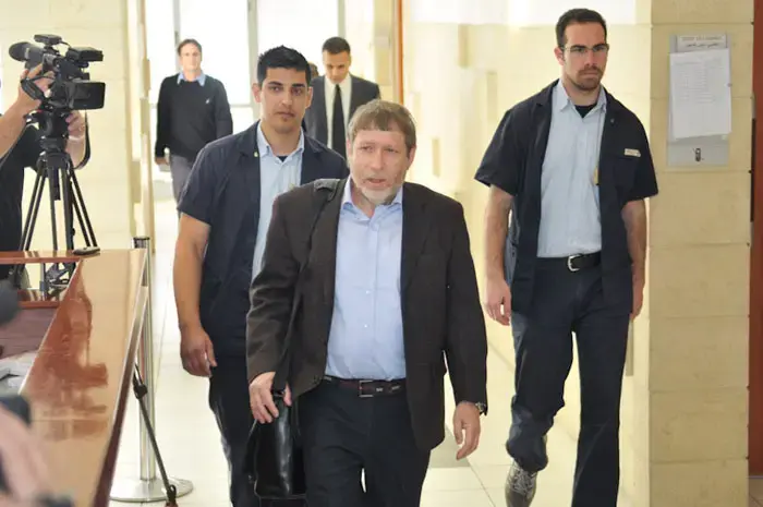 אורי מסר: "אולמרט לא ידע שהכסף מוחזק בכספת"