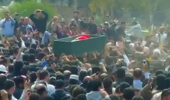 סוריה: 12 הרוגים בהפגנות, חברי פרלמנט התפטרו