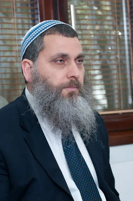 אישום: חטפו וכלאו הרב בן ארצי במשך 3 שנים