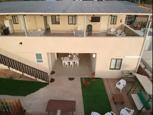 חאן דרך העץ. איציק ברוך, 