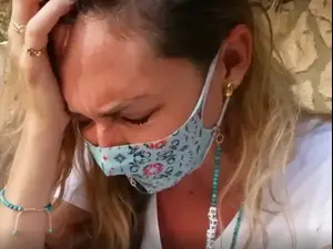 מיכל אנסקי מחוברים. HOT, צילום מסך