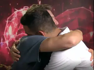 עתי ומאצ' זוג מנצח. רשת