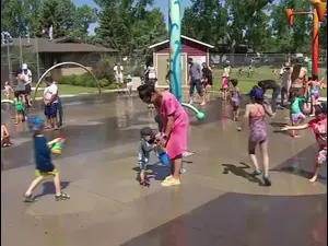 גל חום בקנדה: 130 מתו מאז תחילת הגל, שיא החום שוב נשבר 
30.6.21. רויטרס