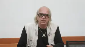 × ×ª×Ÿ ×–×
