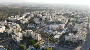 העיר אלעד