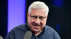 יעקב ברדוגו בריאיון ל"סרי ושלזינגר" באולפן וואלה