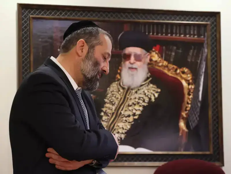 ש"ס התרסקה לשפל של 35 שנה, דרעי מסתגר - ומלחמת ההאשמות בשיאה