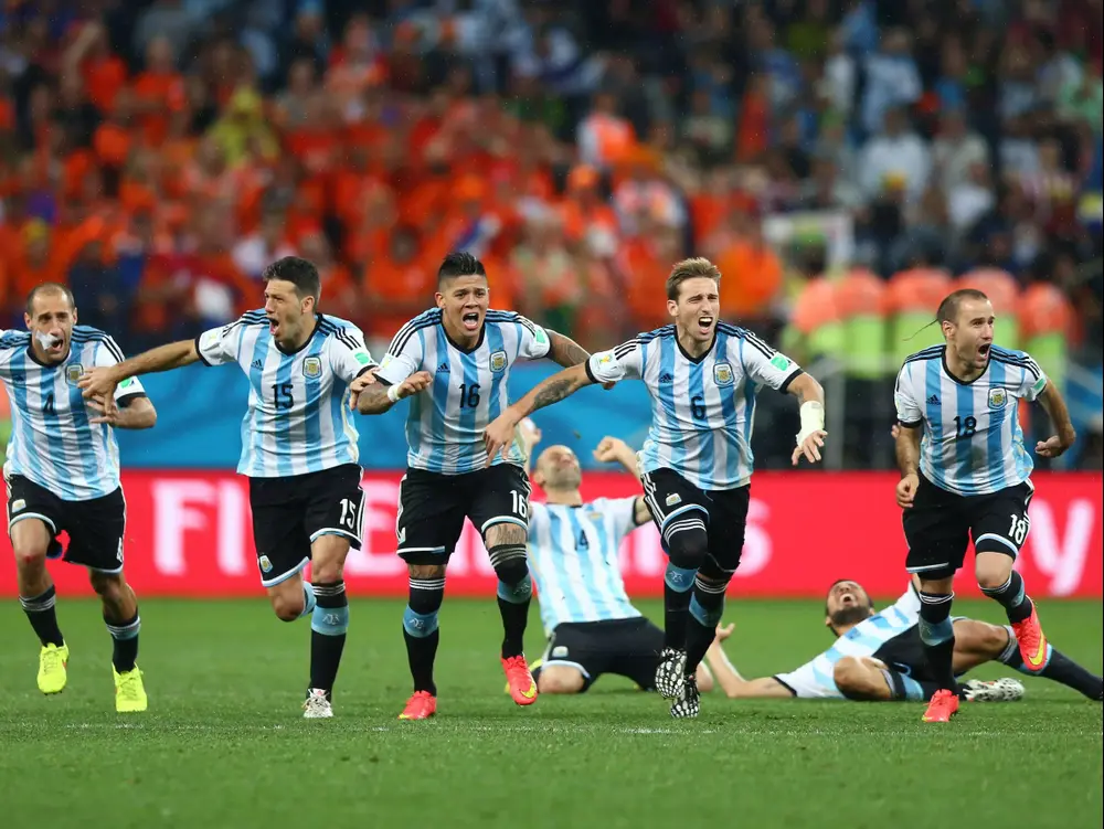 שחקני נבחרת ארגנטינה חוגגים
