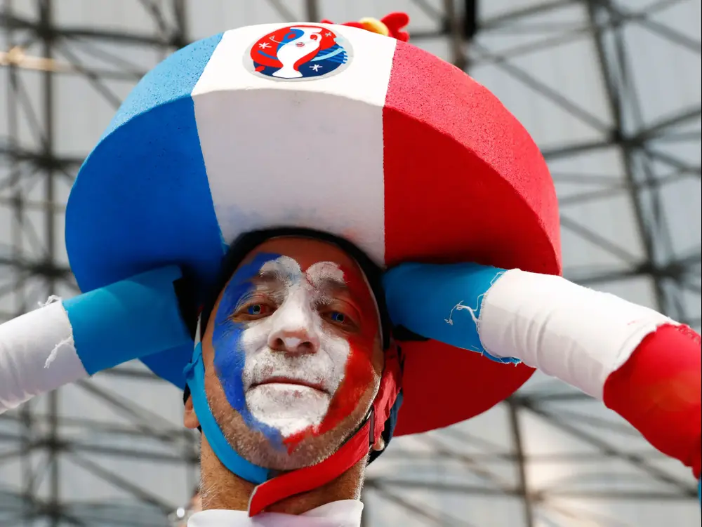 אוהד נבחרת צרפת באצטדיון במארסיי