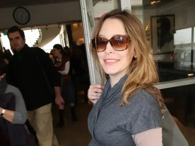 מיה דגן קוטלת - וואלה! סלבס