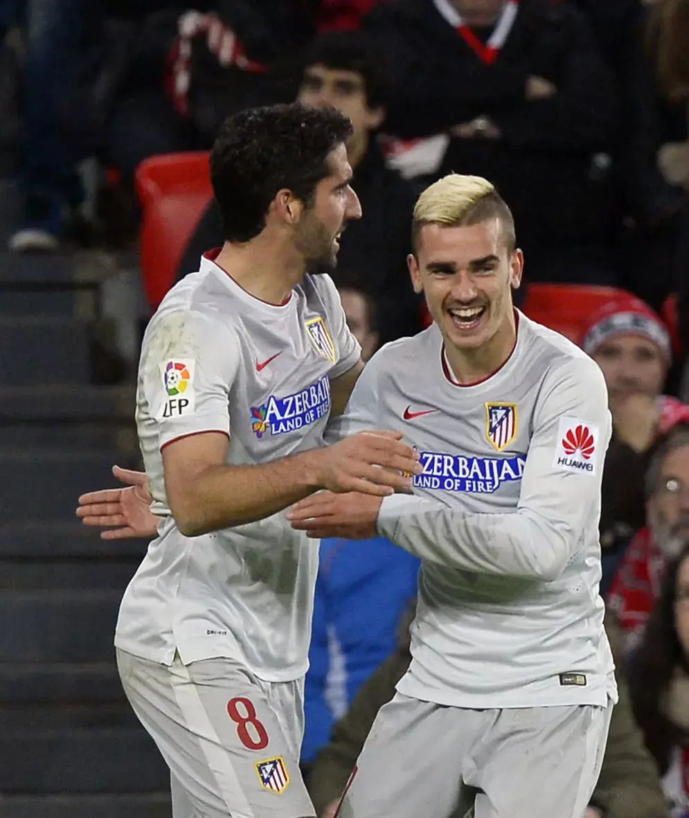 אנטואן גריזמן (מימין), ראול גרסיה שחקני אתלטיקו מדריד