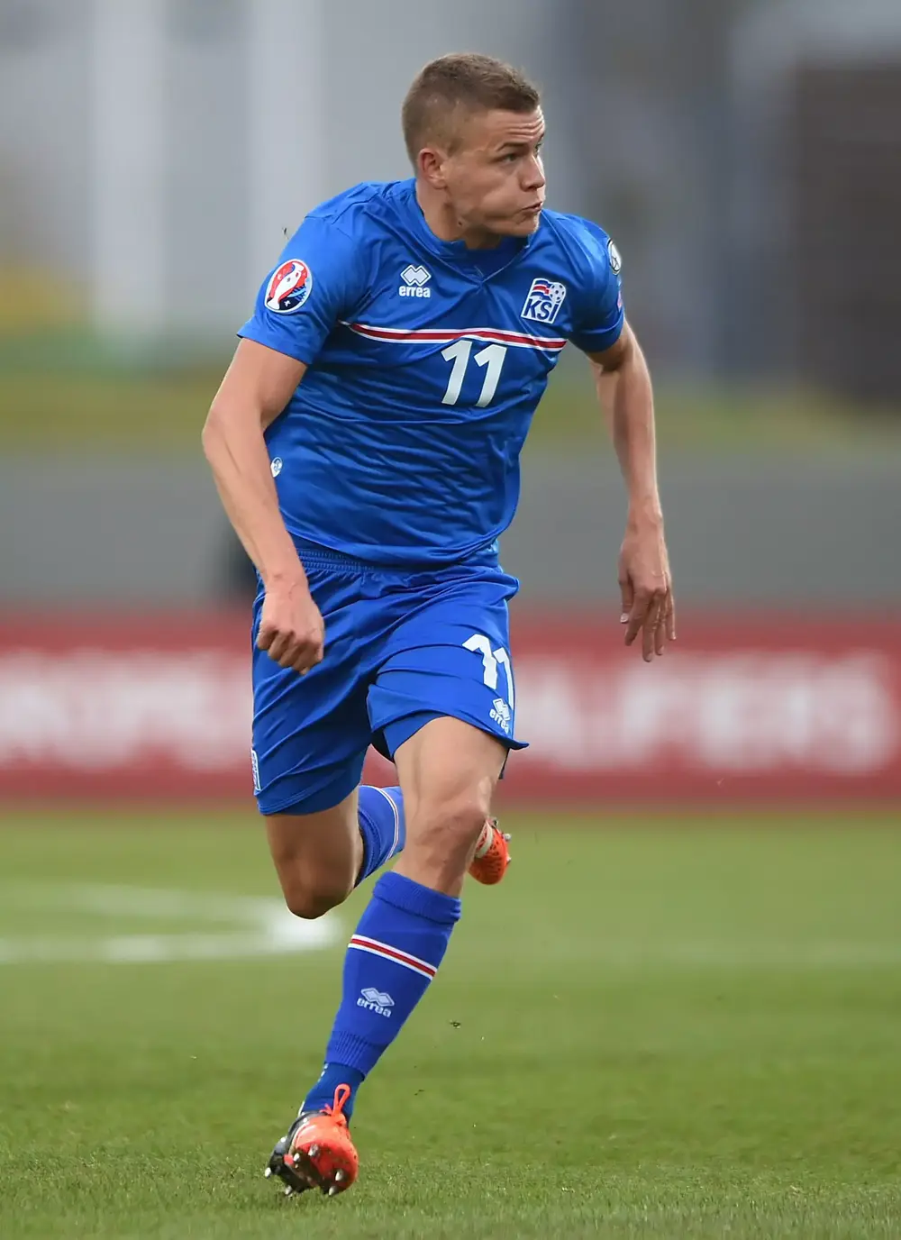 שחקן נבחרת איסלנד, אלפרד פינבוגאסון