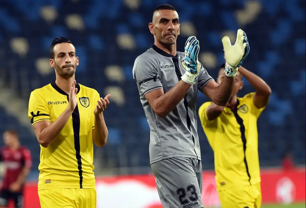 דודו גורש שוער בית"ר ירושלים עם דן איינבינדר