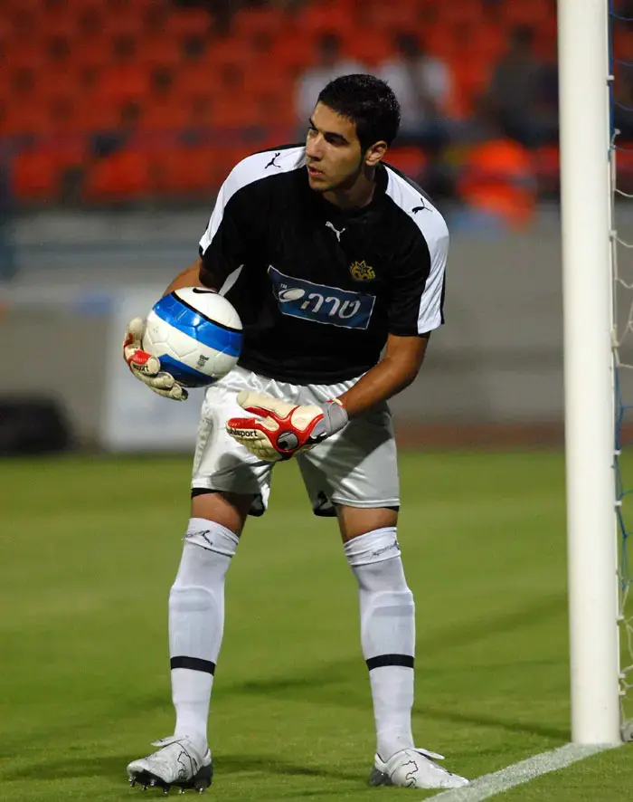 איתמר ניצן שוער מכבי הרצליה