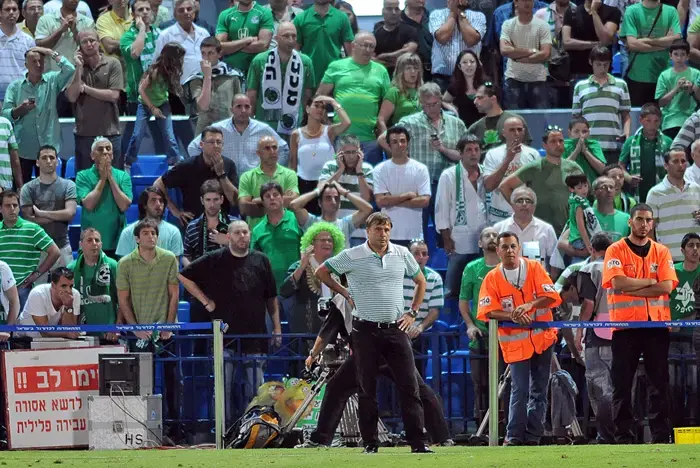 מאמן מכבי חיפה אלישע לוי