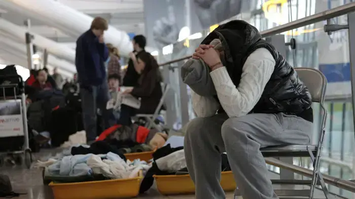 דרכון ישראלי נוסעים רבים שוכחים לחדש ומשלמים ביוקר בנתב ג וואלה