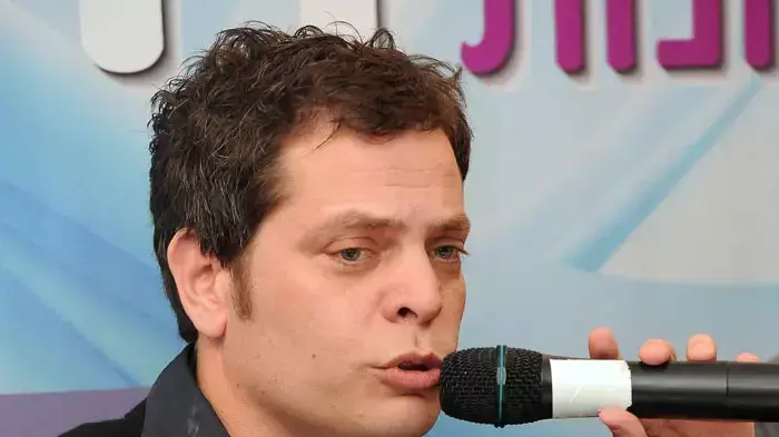 שי גולדן: "עיתונאים לפעמים שוכחים שהם עיתונאים בטוויטר ...