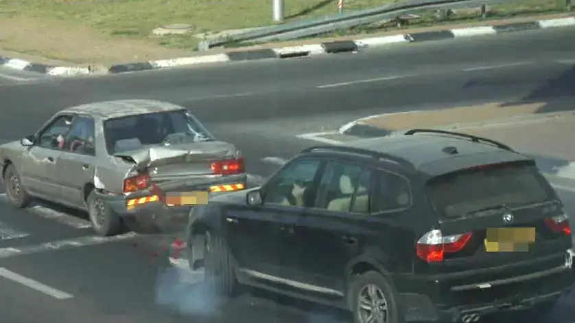 מצלמות רמזור גורמות לתאונות ואינן יעילות מבחינה בטיחותית ...