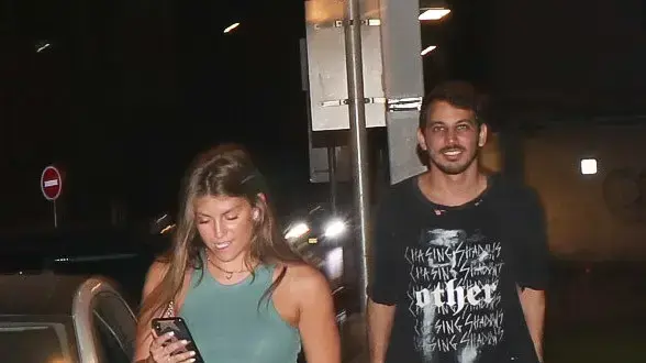 ×¤×¤×¨××¦×™ ×–×•×'×™ ×˜×™×™×œ×•×¨ ×ž×œ×›×•×' ×ž×'×§×¨×ª ×'×'×™×ª×• ×©×œ ×œ×™×¨×Ÿ ×