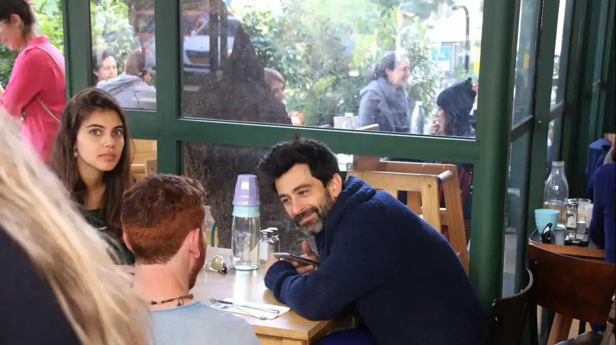 הודה לוי ושלומית מלכה בארוחת בוקר בטרנינג - וואלה! סלבס