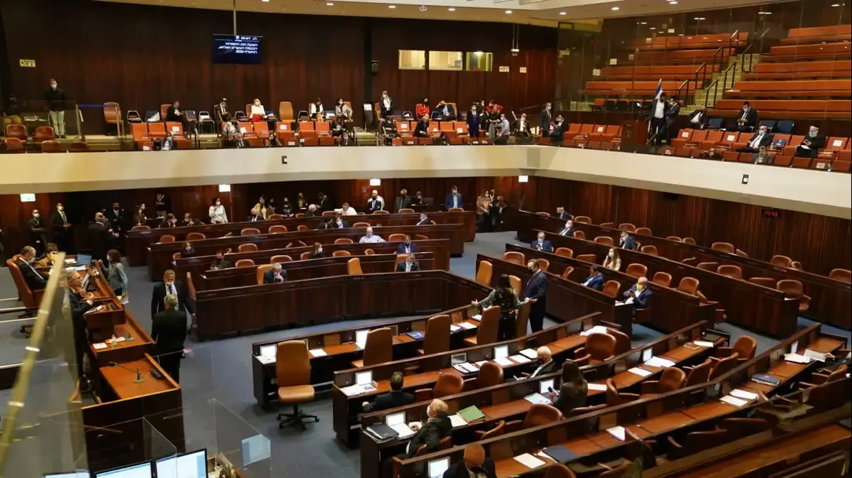 הצעת החוק לפיזור הכנסת ה-23 אושרה לקריאה ראשונה - וואלה! חדשות