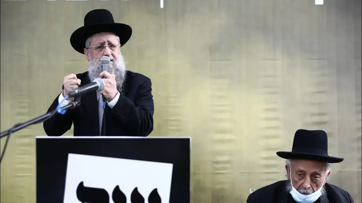 מתקפה של בכיר בש"ס על החינוך החילוני: "סכינים בכיסים" - וואלה! בחירות 2021
