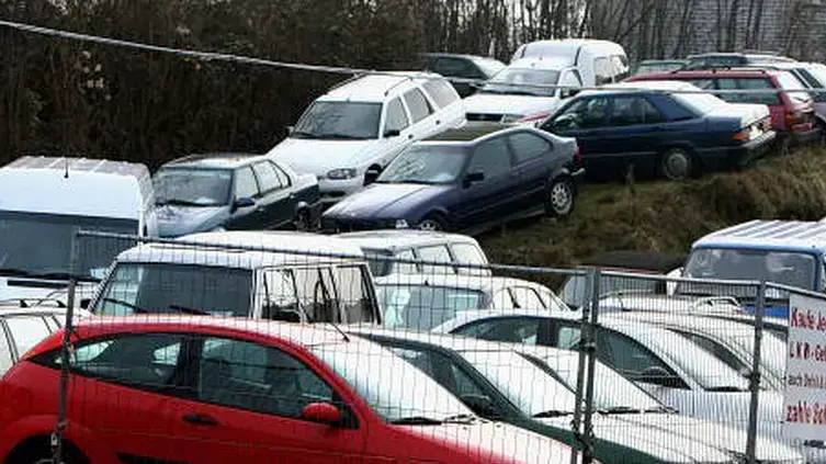 gde i kak mozhno poluchit mashinu