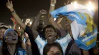 אוהדי נבחרת ארגנטינה חוגגים עלייה לגמר