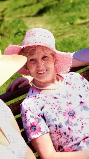 אופנה הגיל השלישי. ShutterStock