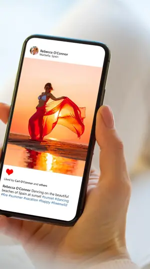 פוסט אינסטגרם. ShutterStock