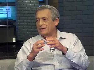 רביב דרוקר מראיין את דן מרגלית במסגרת פרויקט עורך אורח