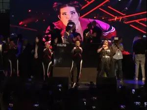 הזמרת נטע ברזילי, זוכת אירוויזיון 2018, הביאה את TOY לכיכר רבין