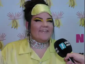 נטע ברזילי בראיון לוואלה! תרבות, במסיבת העתונאים עם צאת הסיגנל שלי "Nana banana"