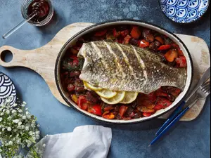 דגים בסגנון יווני של הלן הוד