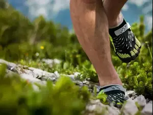 נעלי ריצה מינימליסטיות מדמות ריצה ברגליים יחפות