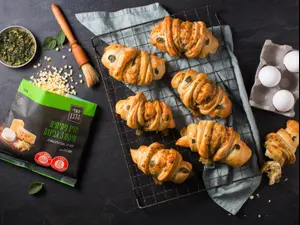 לחמניות פסטו וגבינות השף הלבן