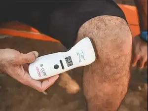 בי קיור לייזר לטיפול בכאבי ברכיים