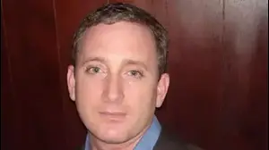 ×•×•×™×™×– ×•×•××œ×
